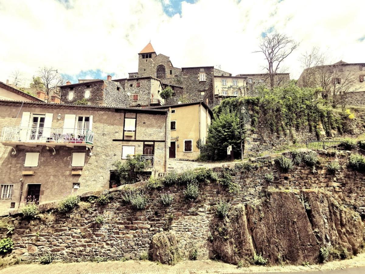 Auberge De Chanteuges Экстерьер фото