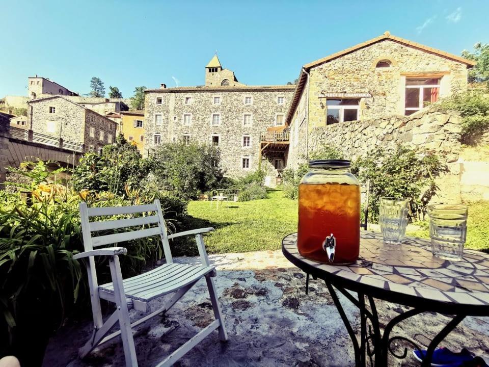Auberge De Chanteuges Экстерьер фото