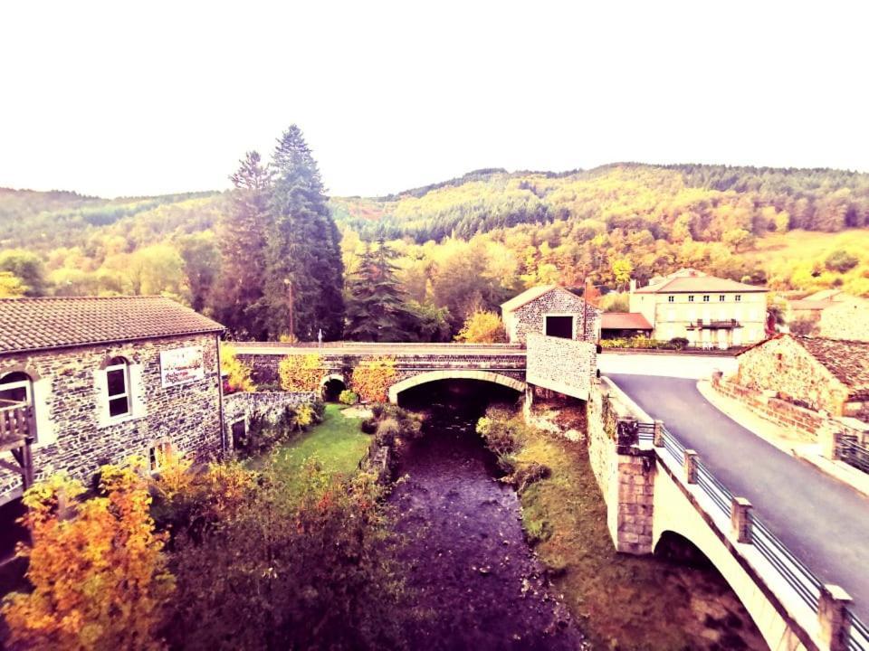 Auberge De Chanteuges Экстерьер фото
