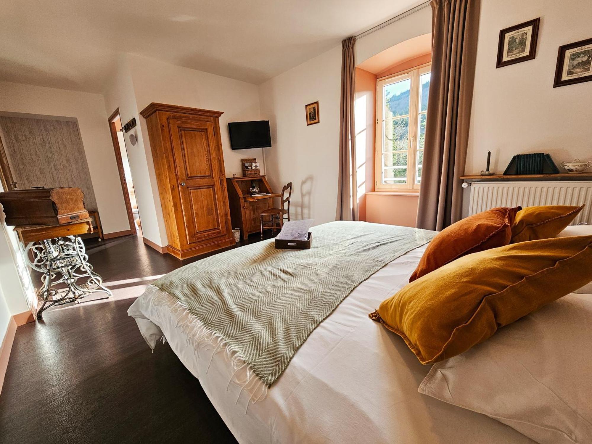 Auberge De Chanteuges Экстерьер фото