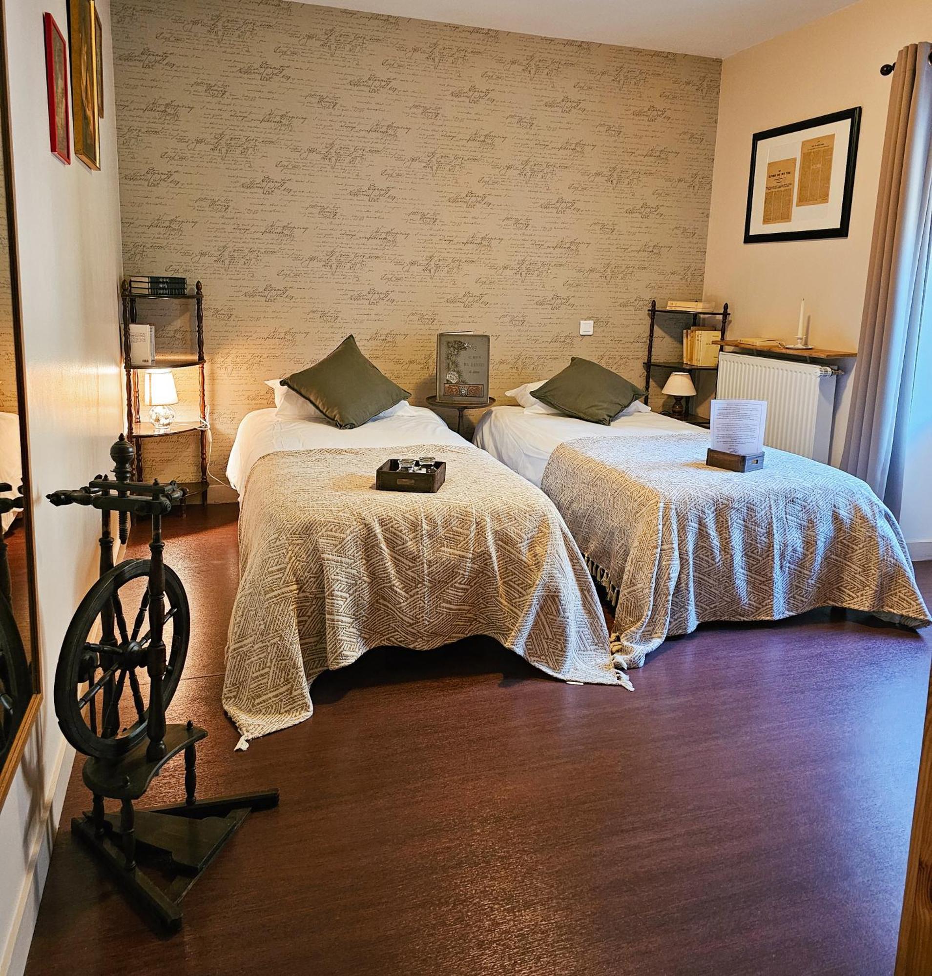 Auberge De Chanteuges Экстерьер фото